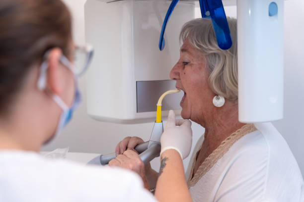 Best Emergency Broken Tooth Repair in El Centro, CA